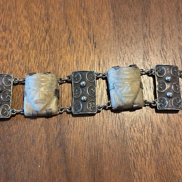 Vintage 1960s or 1970s Mexican silver and green jade colored bracelet